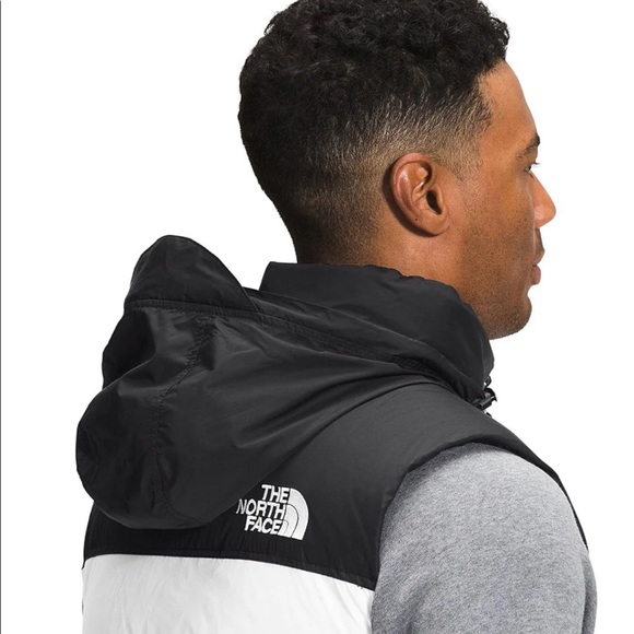 The North Face 1996 Nuptse Vest White🔥🔥🔥🔥🔥 - Picture 5 of 16